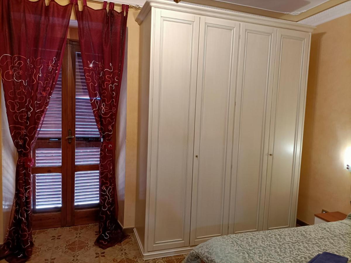 Casa Belvedere - Centro Storico บาร์เลตตา ภายนอก รูปภาพ