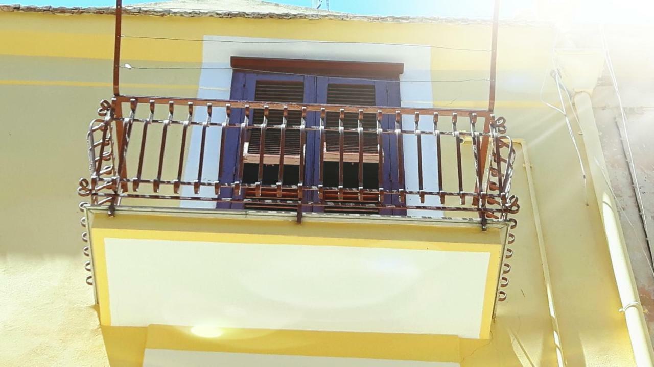 Casa Belvedere - Centro Storico บาร์เลตตา ภายนอก รูปภาพ
